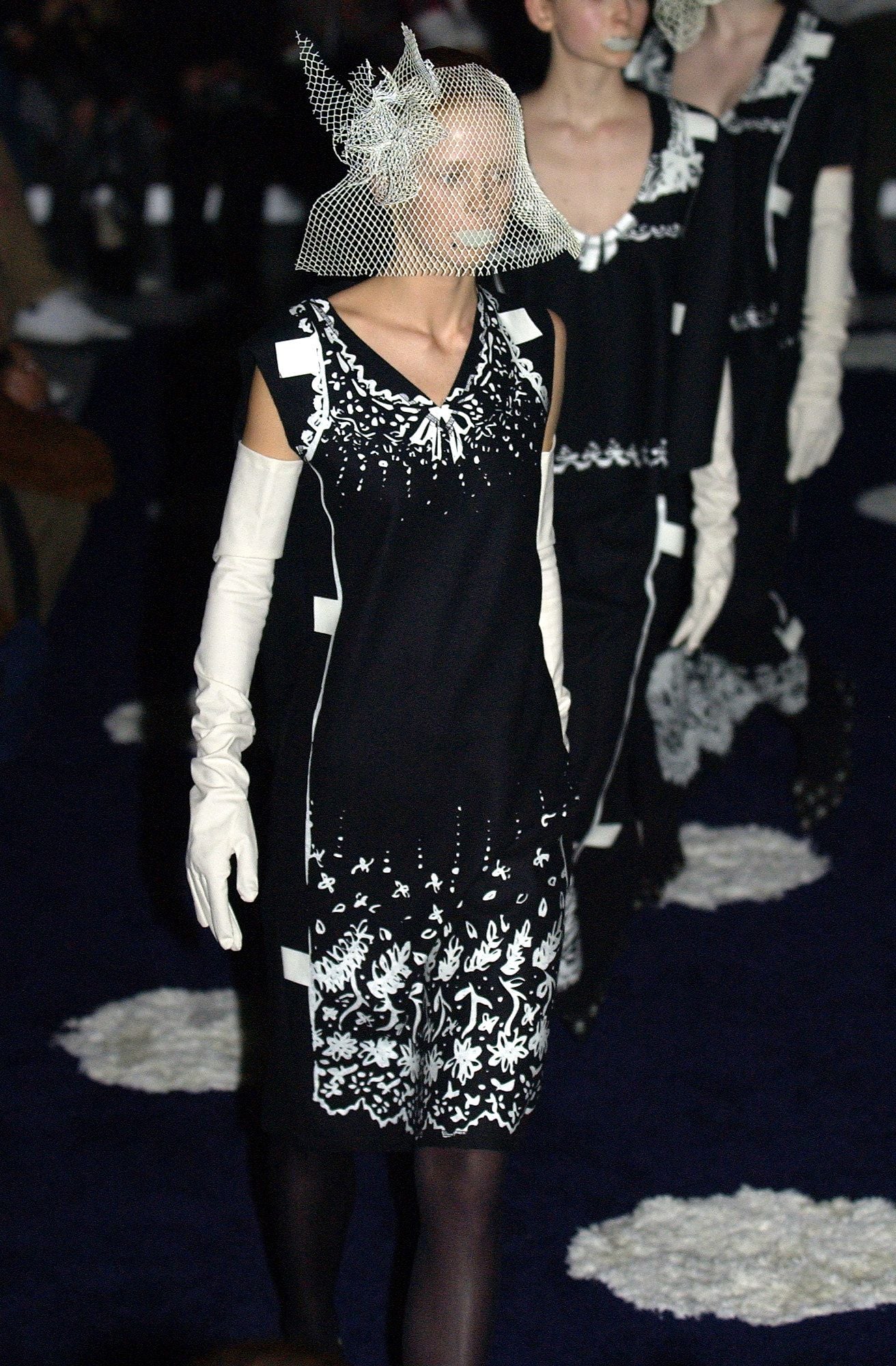 Undercover 2003AW Paperdoll distressed print dress - runway reference
