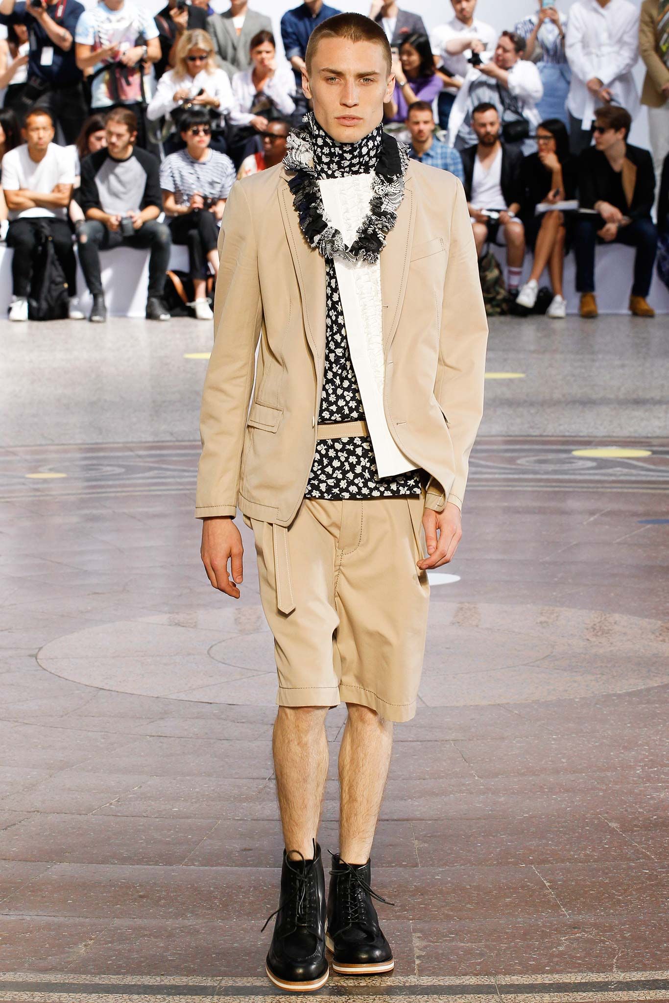Sacai 2016SS patch lapel contrast stitch blazer - runway reference