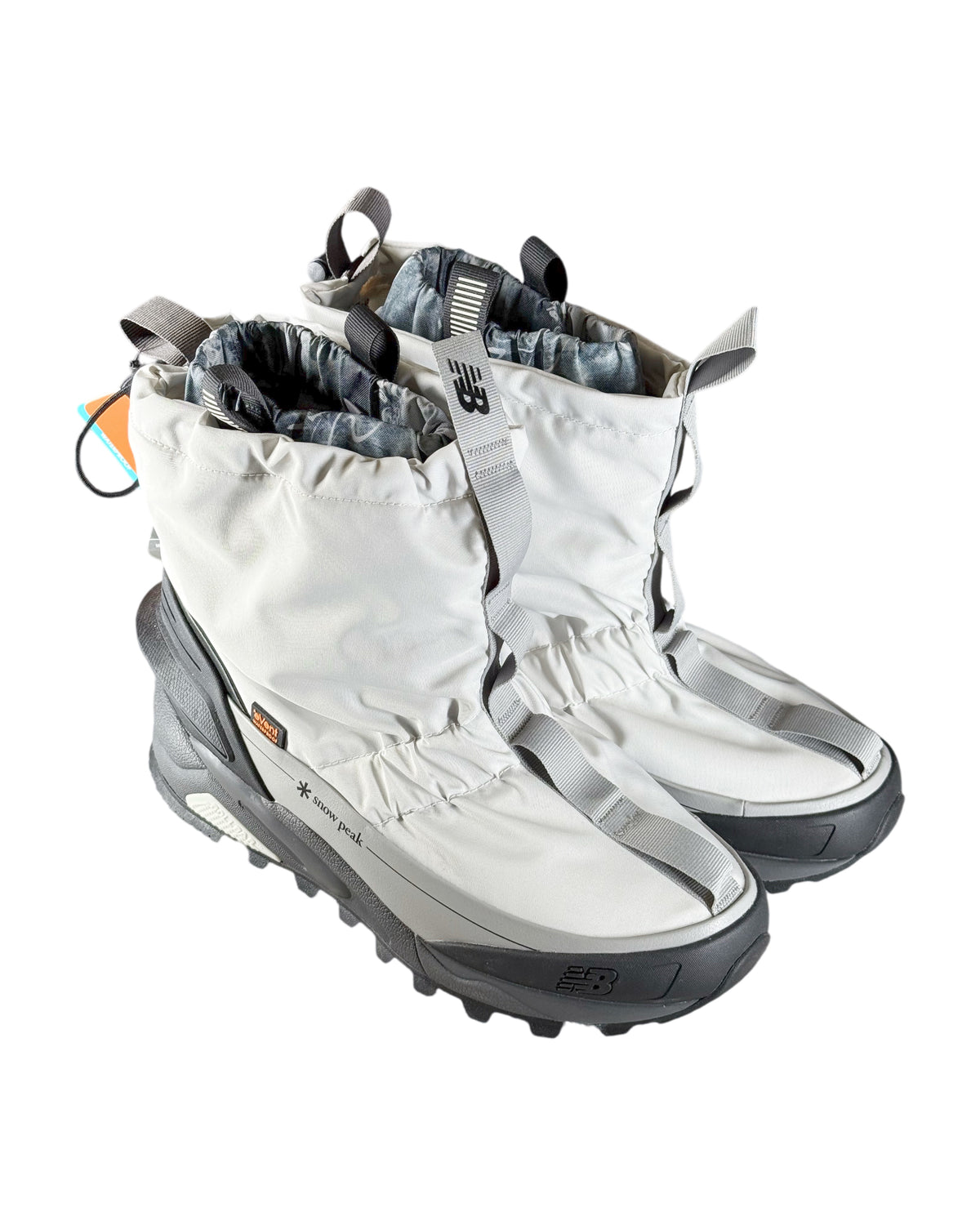 Snow Peak x New Balance Niobium C_3 Tokyo Design Studio White Outdoor Boots