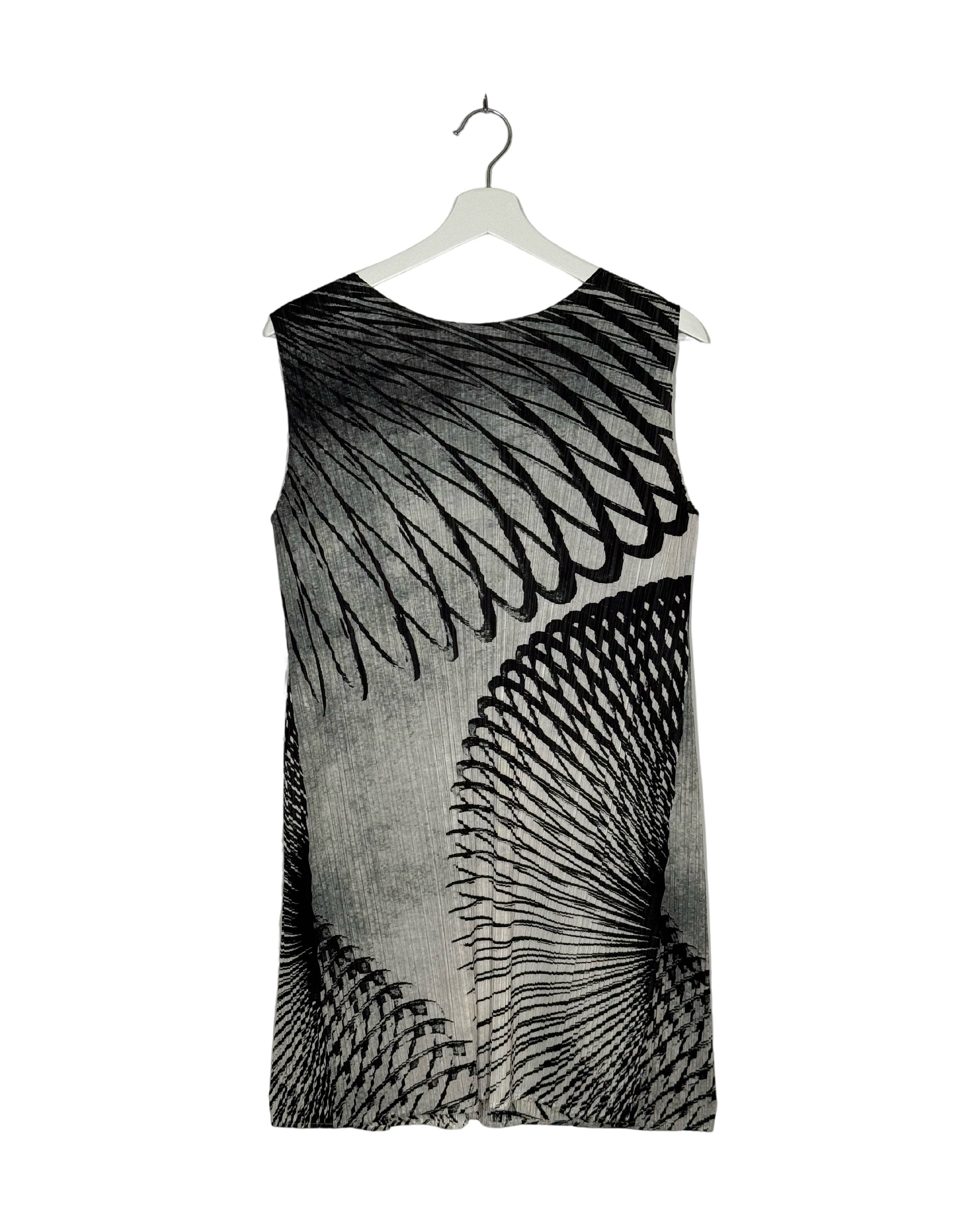Issey Miyake Pleats Please 2017SS Motion Dress Line Printed Sleeveless Shirt