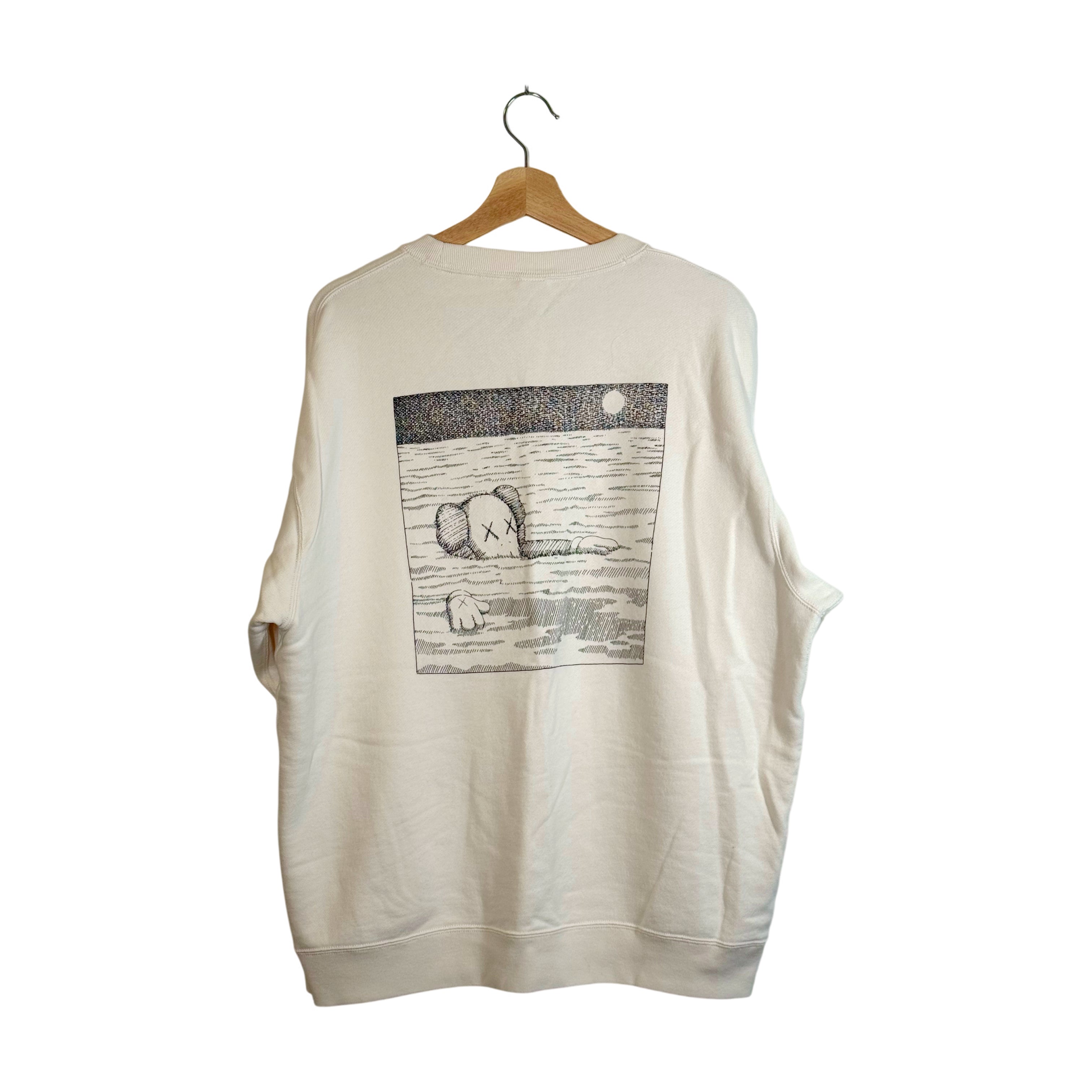 KAWS x Uniqlo Collaboration 2023AW UT Graphic Sweatshirt White