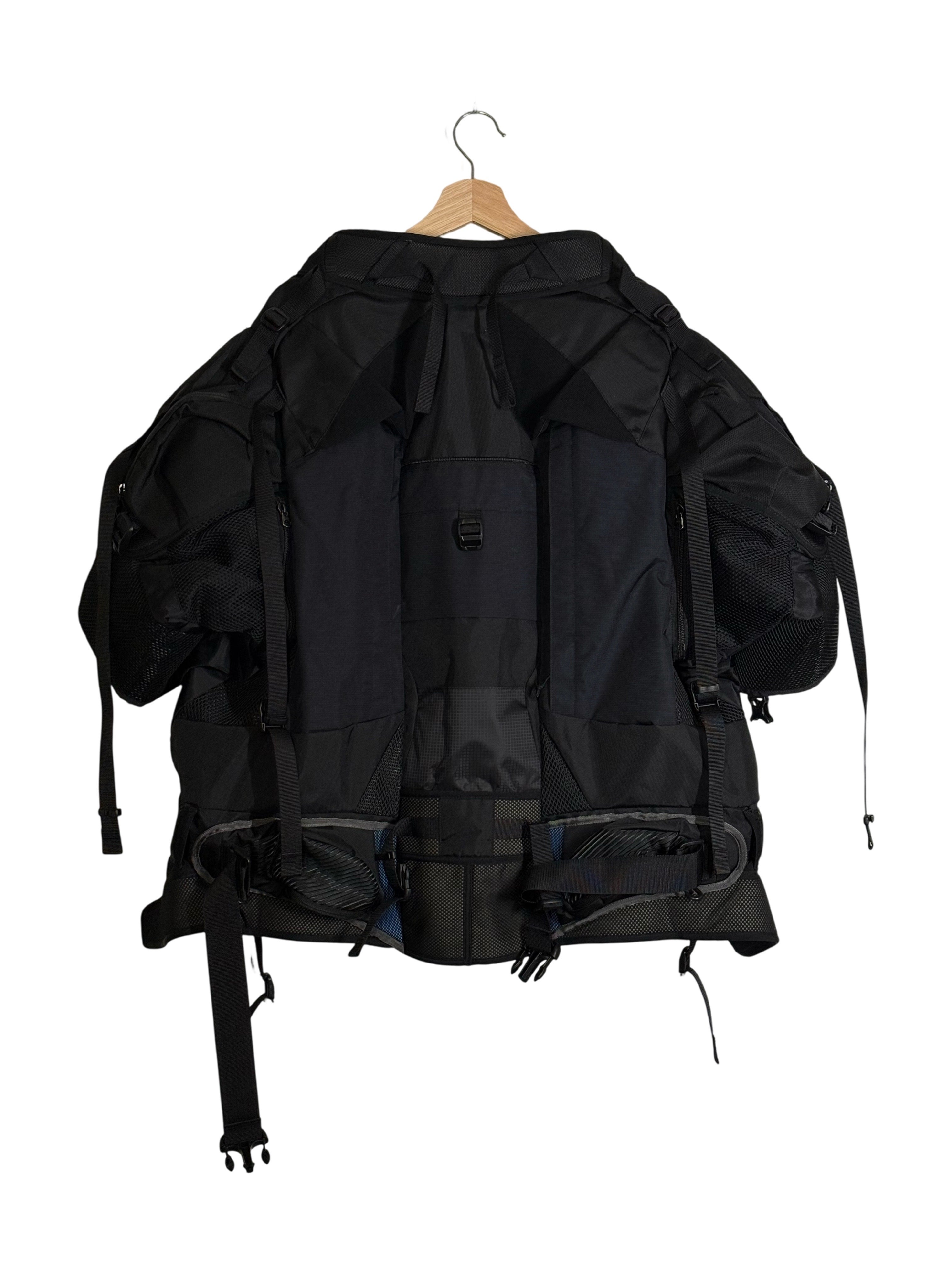 Junya Watanabe 2023AW Runway Kashmir Deconstructed Backpack Reassembled Jacket